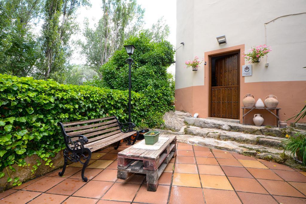 La Riera Guest House Castelserás Exterior foto